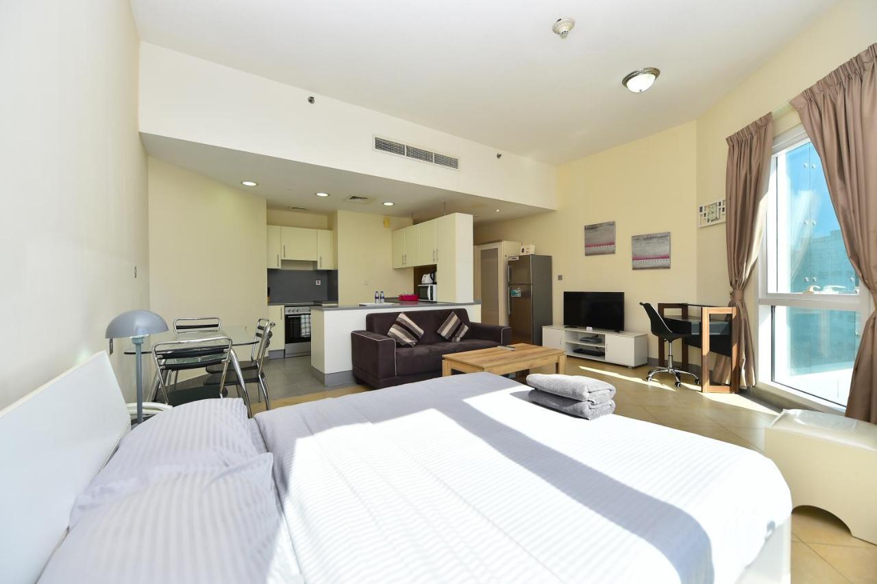 Апартаменты Relaxing Furnished Studio Near Dic Metro, Barsha Heights - Alia Дубай Экстерьер фото